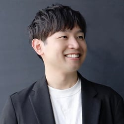 佐藤氏