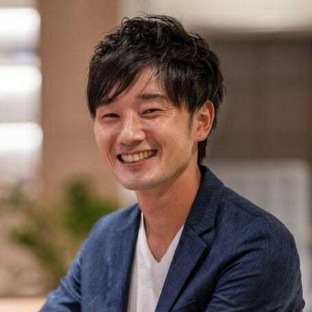 cover-GYzYklACBFbPQ6pLdFX5CV0i4MZ4rJ9d